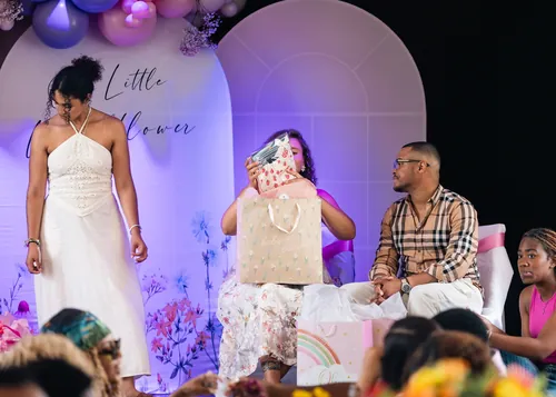 Baby shower photograph