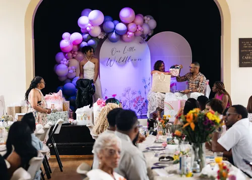 Baby shower photograph
