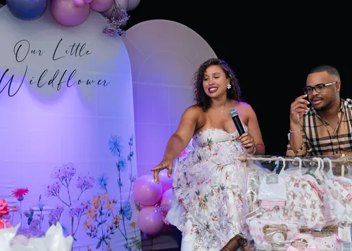 Baby shower photograph