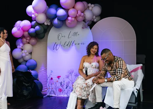 Baby shower photograph