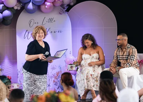Baby shower photograph